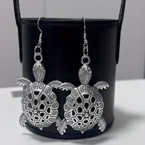 FREE WITH $20+ PURCHASE!